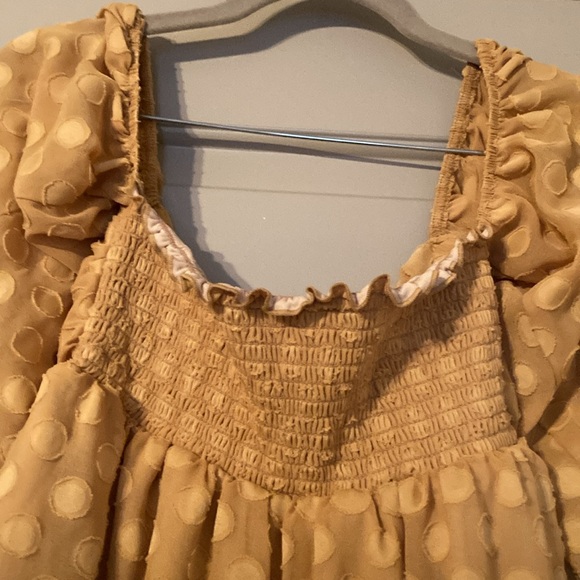 Show Me Your Mumu: Nita Off-the-Shoulder Tie-Front Top - Gold Dot| Sz L - Picture 11 of 11